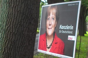 Zwischen Baum und Knorke: Sieg für Merkel